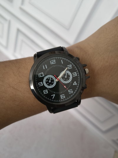 RELOJ HORUS NEGRO