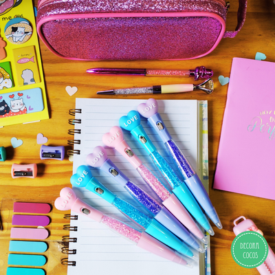 Bolígrafo corazón piedritas y luz