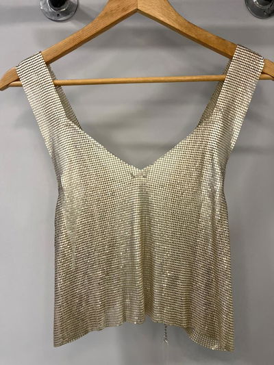 Musculosa Metalizada Dorada