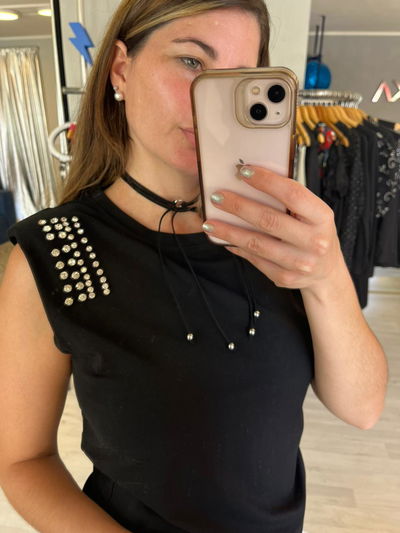 Musculosa Nicole c/ hombreras