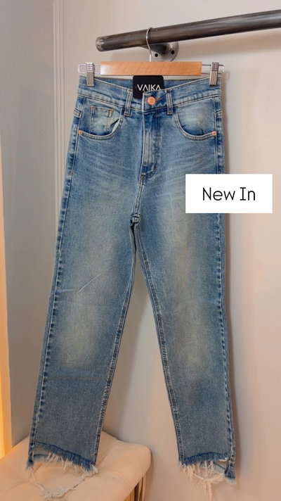 Jean Tina