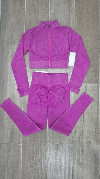 Crop top campera y calza 