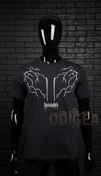 Remera Rayos Pessimist Negra