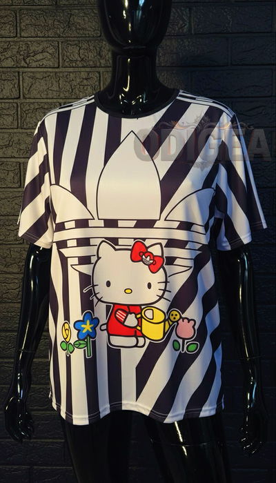 Remeron Hello Kitty Negro con blanco 