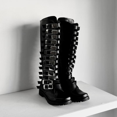 patricia boot ★ metal track