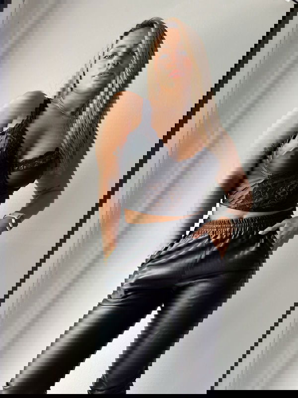 Diana Engomado Negro