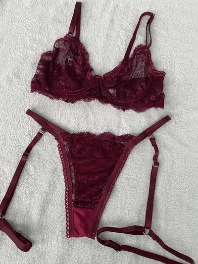 Set Lara Bordo -85 al 105-