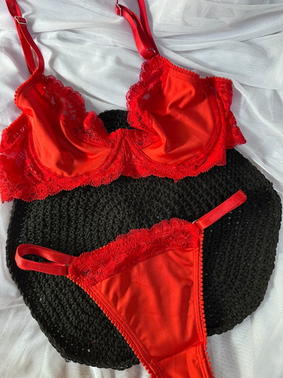 Iris Rojo Liso