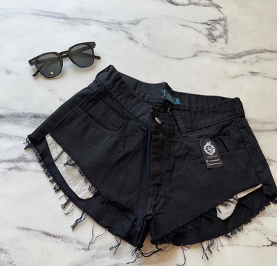 Short Tiro Bajo Yan T:36-40-42-44