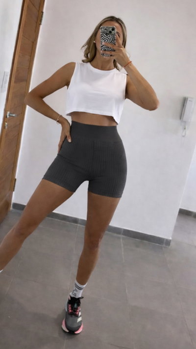 Short sin frunce T: M y L