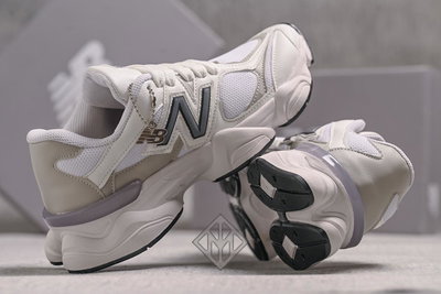 New balance 9060 - BLANCO Y BEIGE 