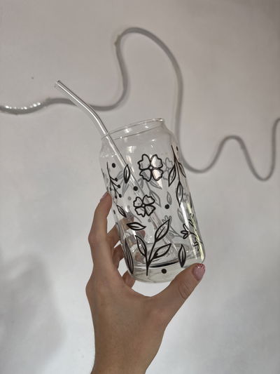 vaso de café con bombilla d2