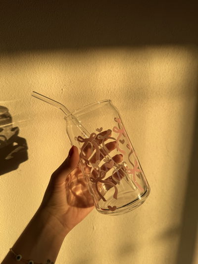 Vaso coquetee con bombilla