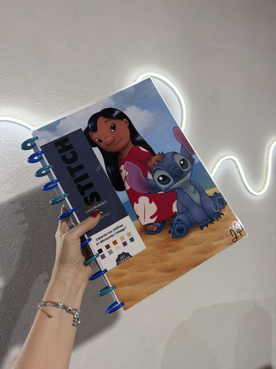 Libro disney Stitch
