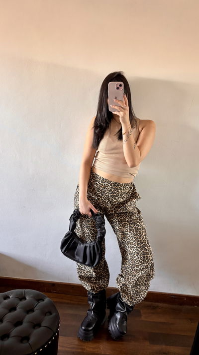 Pantalón Gabardina Animal Print
