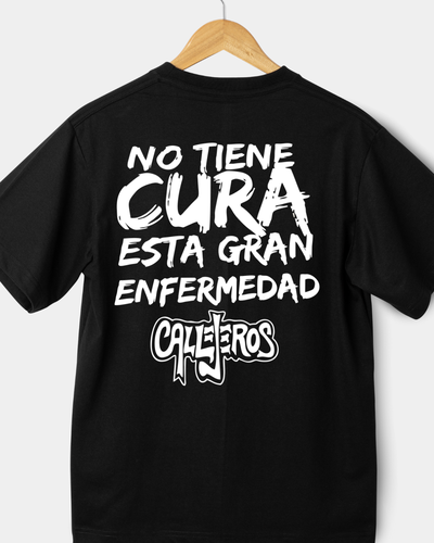 Remera oversize - CJS no tiene cura esta gran enfermedad