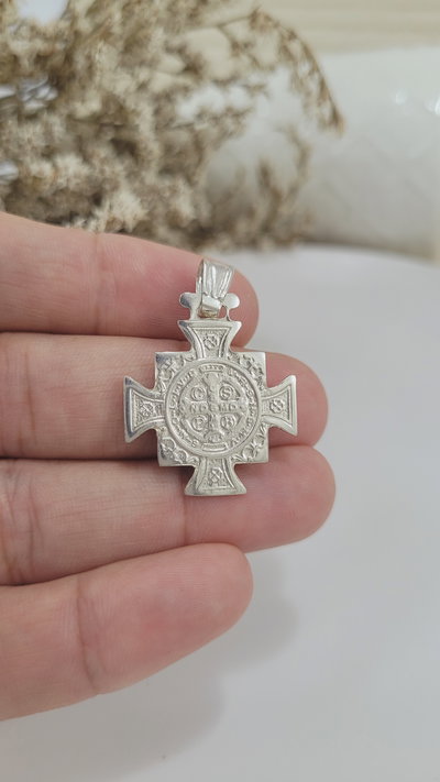 Medalla de Plata Cruz de San Benito