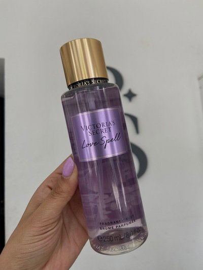 Body Splash Victoria Secret • Love Spell 