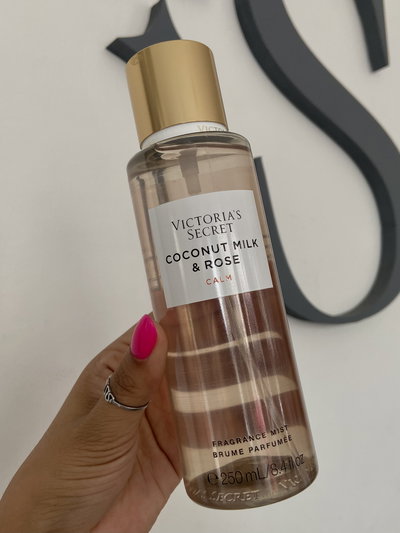 Body Splash Victoria Secret • Coconut Milk y Roses