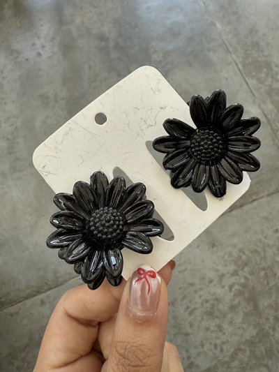 Set x2 broches Margarita negros 