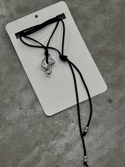 Chocker Three organic 