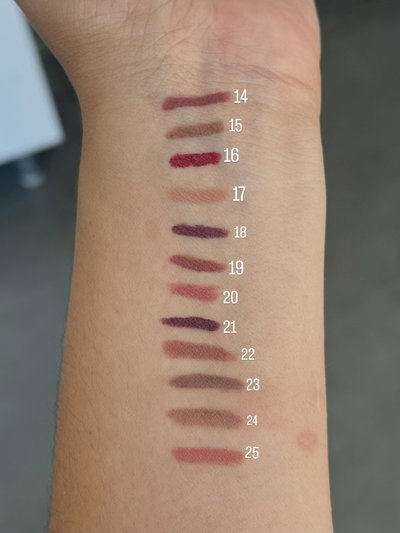 Delineador de Labios Miss Demi 