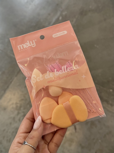 Set de esponjitas y cepillitos Mely 