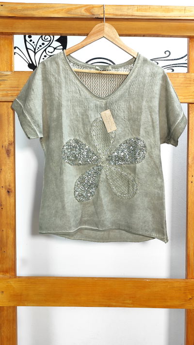 Remera Lino Italiana FLOR Bordada