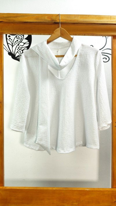 Blusa SARA Cuello Lazo