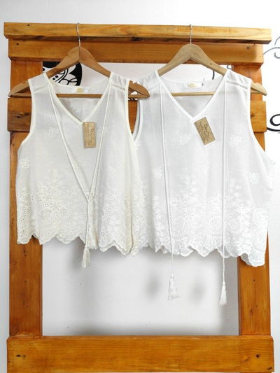 Musculosa Broderie BRISA