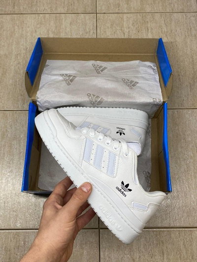 Adidas Forum