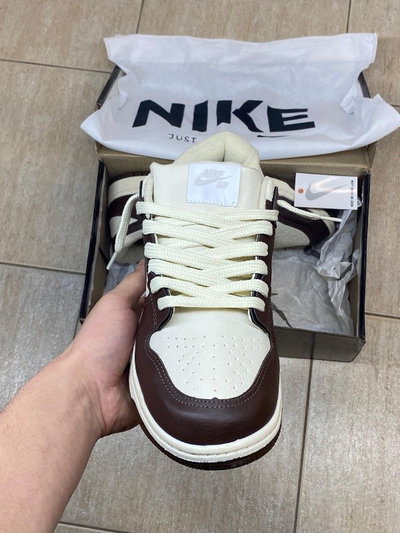 Nike Dunk Low Brown