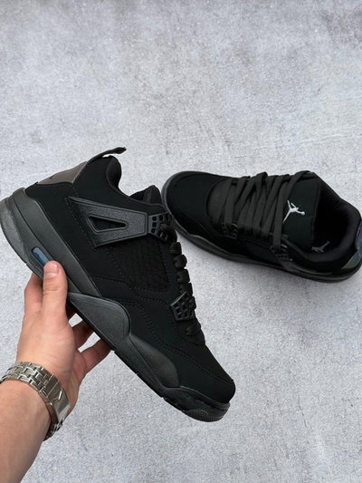 Jordan 4 Black