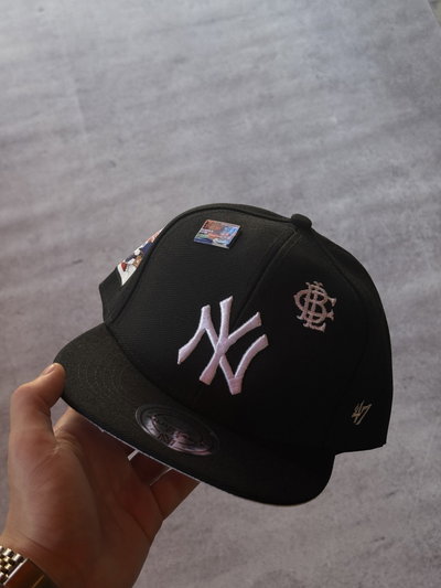Gorra Cerrada NY Premium 