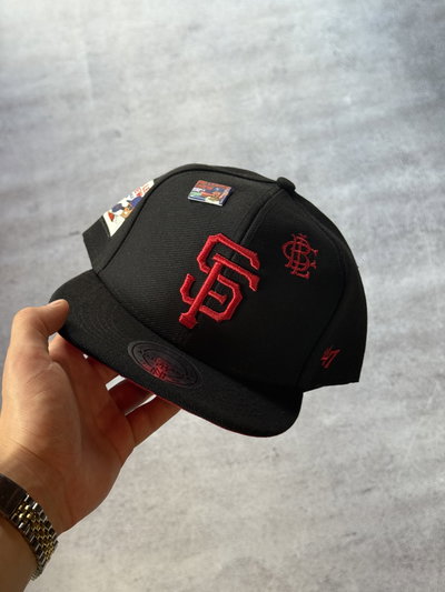 Gorra Cerrada Premium 