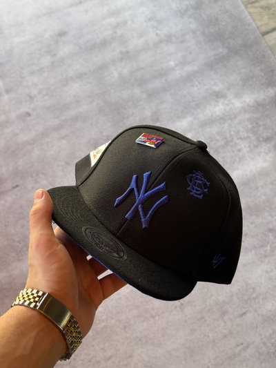 Gorra Cerrada NY Premium 