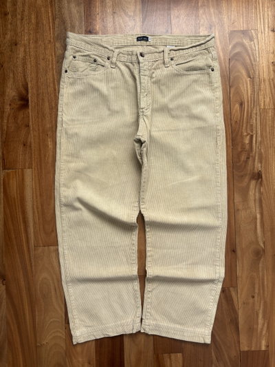 Pantalón Corderoy T46