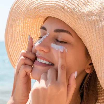 Protector Solar Facial Karité Gold SPF 60 – 60ml