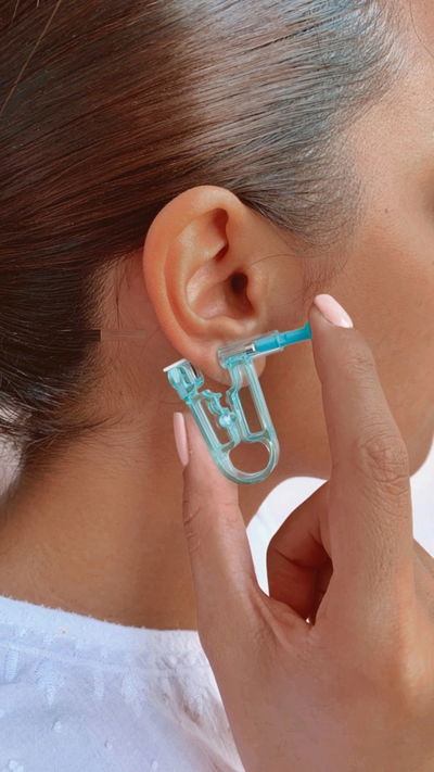 Perforadora para Piercing + Abridor