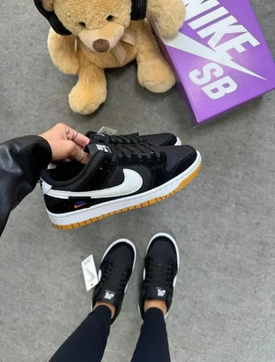 SB DUNK TEDDY BEAR negra