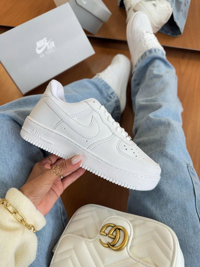 AF- 1 total white y total black