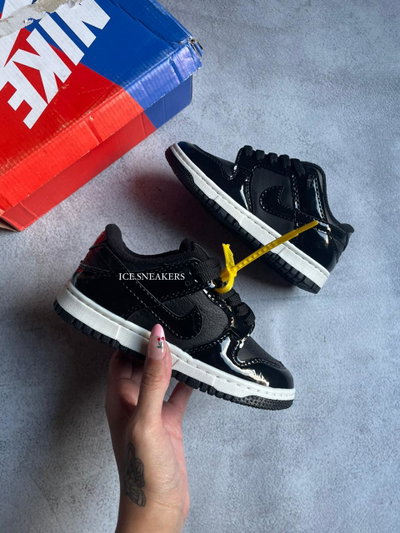 SB Dunk kid negra/blanca