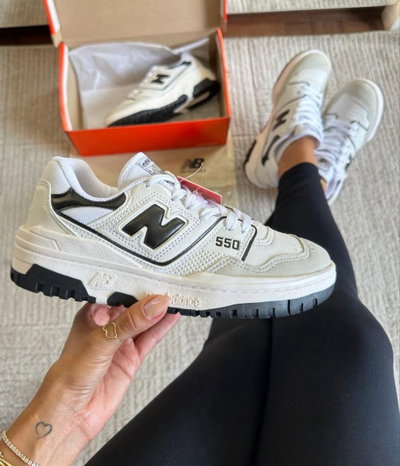 550 Blanca y negra