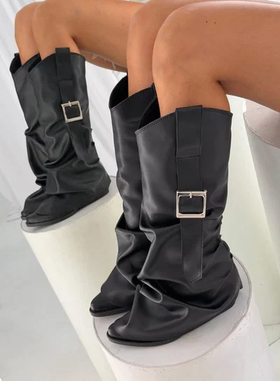 Venedetta Black