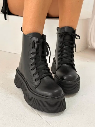 Martens Black