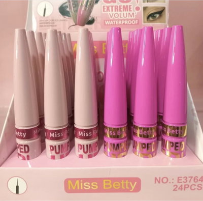 Delineador líquido colossal Go