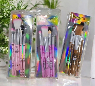 Set de brochas x5 personajes 