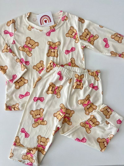 Pijama Oso Beige con Fucsia 