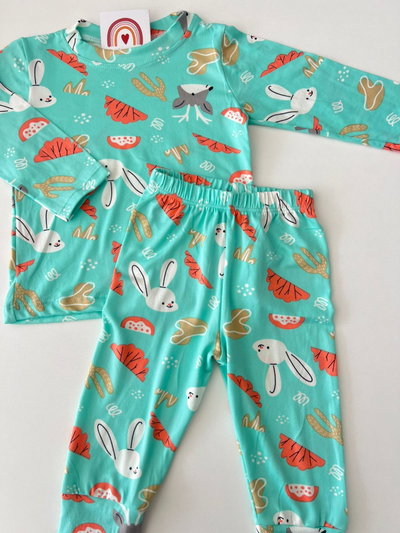 Pijama Conejo verde