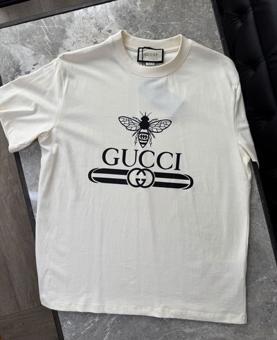 CC T-SHIRT OVERSIZED WHIT BEE LOGO